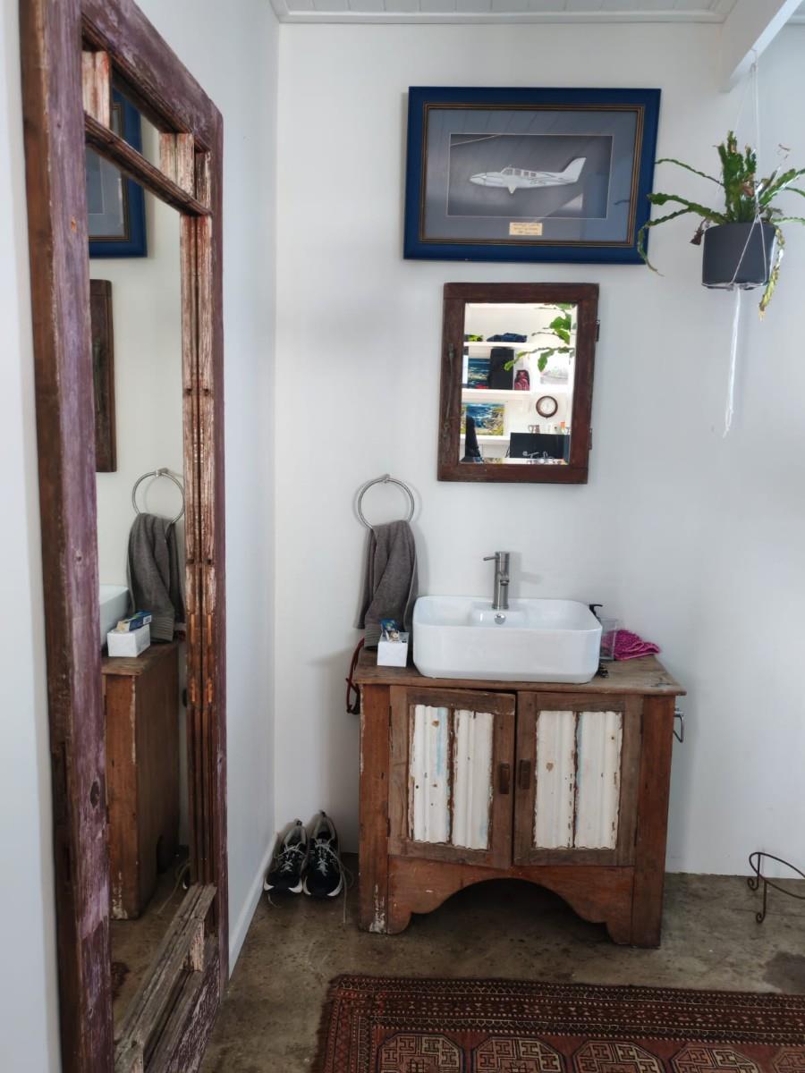 3 Bedroom Property for Sale in Cannon Rocks Eastern Cape